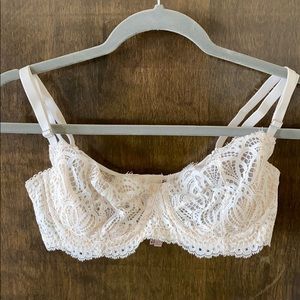 Unlined Victoria’s Secret bra